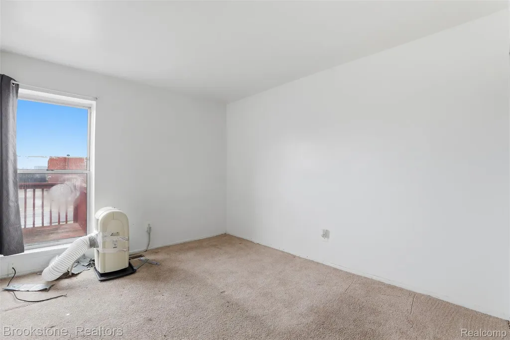 627 Mcdougall Mcdougall Street Detroit City MI 48207