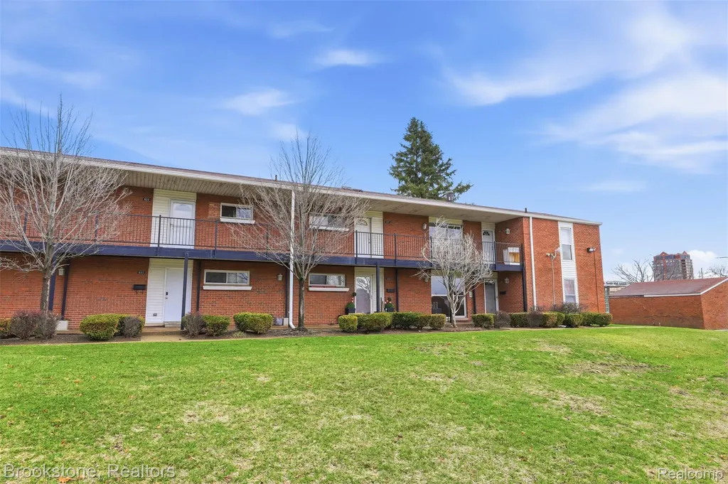 627 Mcdougall Mcdougall Street Detroit City MI 48207