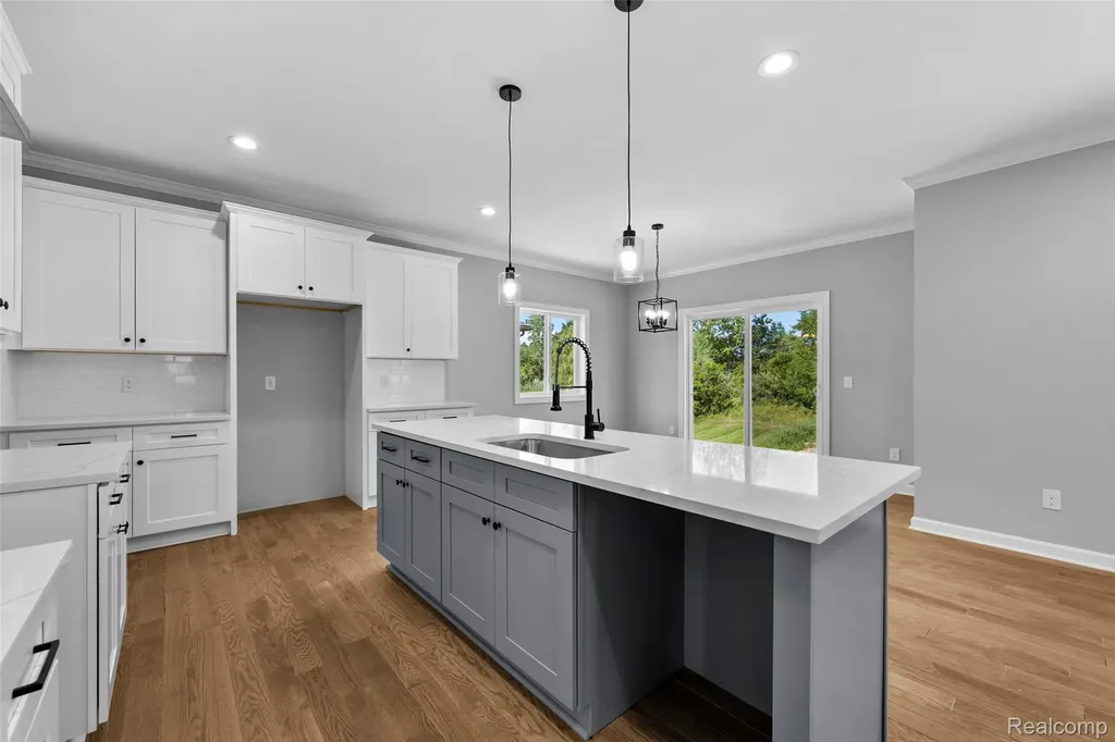 5212 Farmridge Lane Grand Blanc City MI 48439