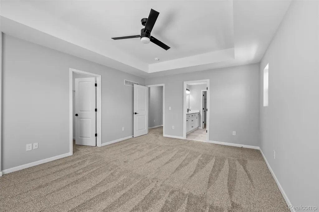 5212 Farmridge Lane Grand Blanc City MI 48439