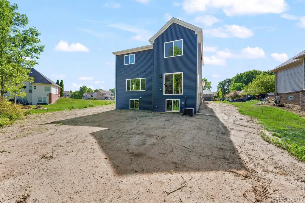 5212 Farmridge Lane Grand Blanc City MI 48439