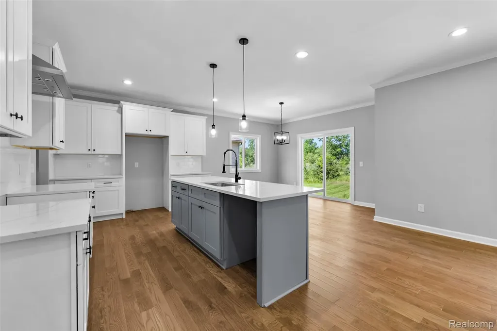 5212 Farmridge Lane Grand Blanc City MI 48439