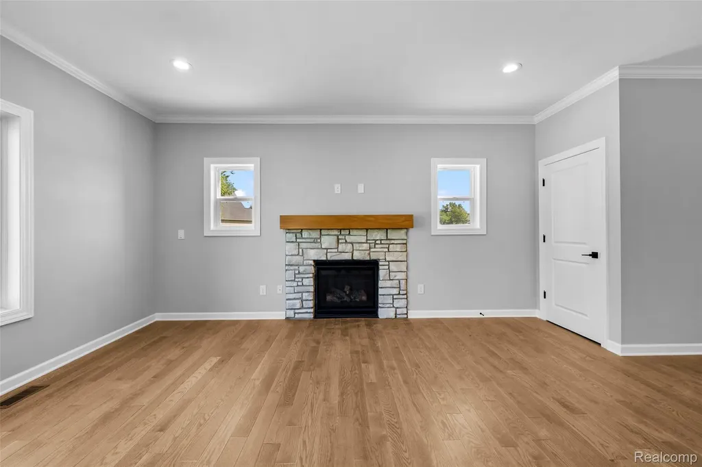 5212 Farmridge Lane Grand Blanc City MI 48439