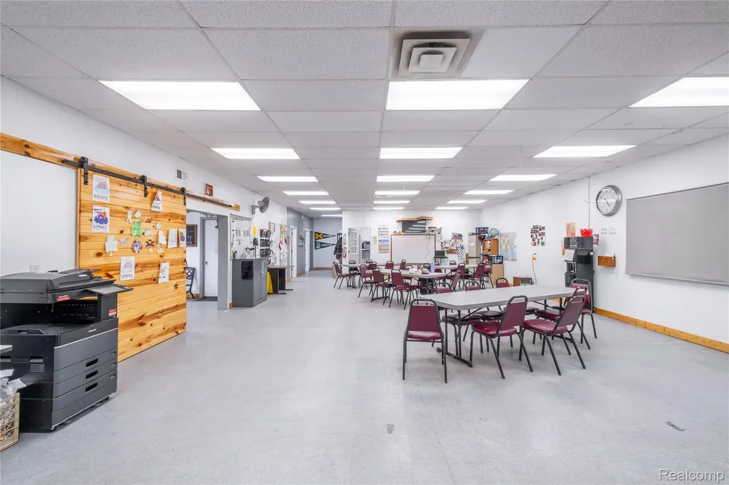 5378 Fenton Road Mundy Township MI 48507