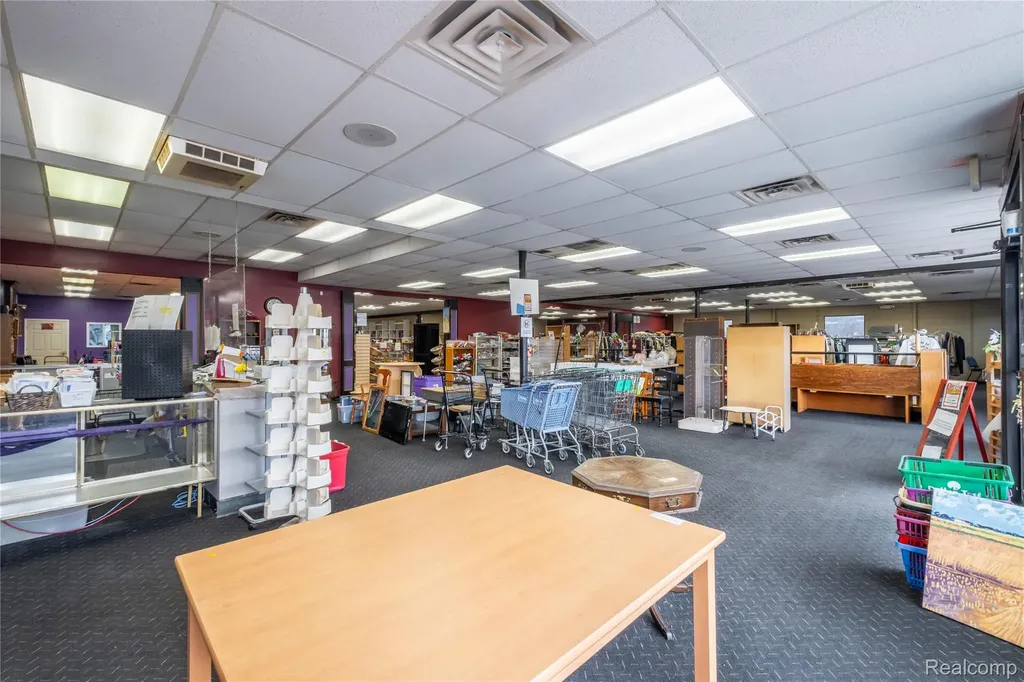 5378 Fenton Road Mundy Township MI 48507