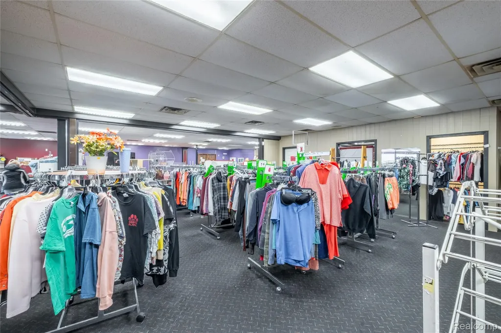 5378 Fenton Road Mundy Township MI 48507