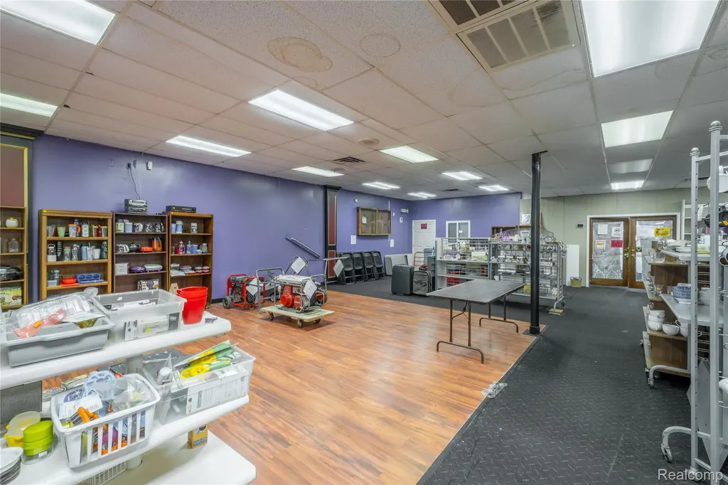 5378 Fenton Road Mundy Township MI 48507
