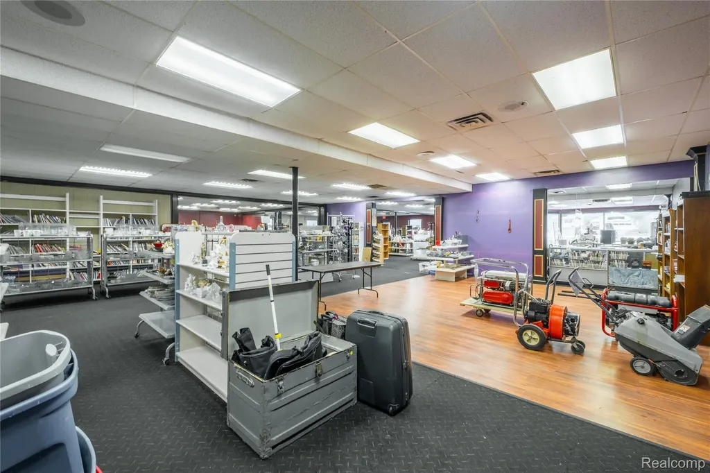 5378 Fenton Road Mundy Township MI 48507