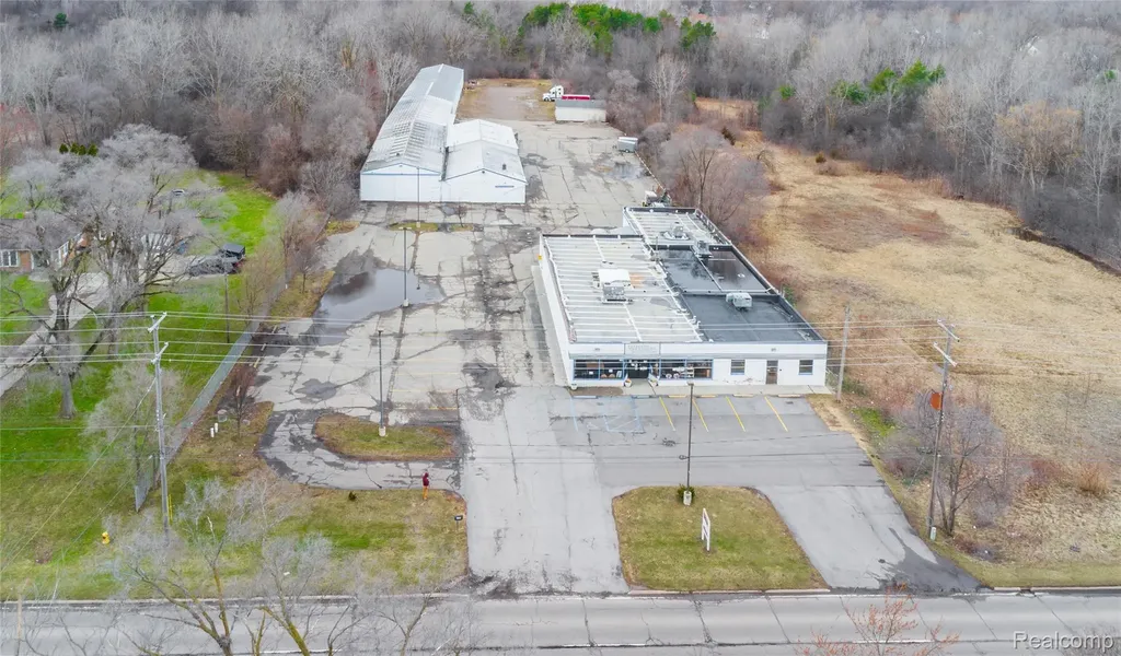 5378 Fenton Road Mundy Township MI 48507