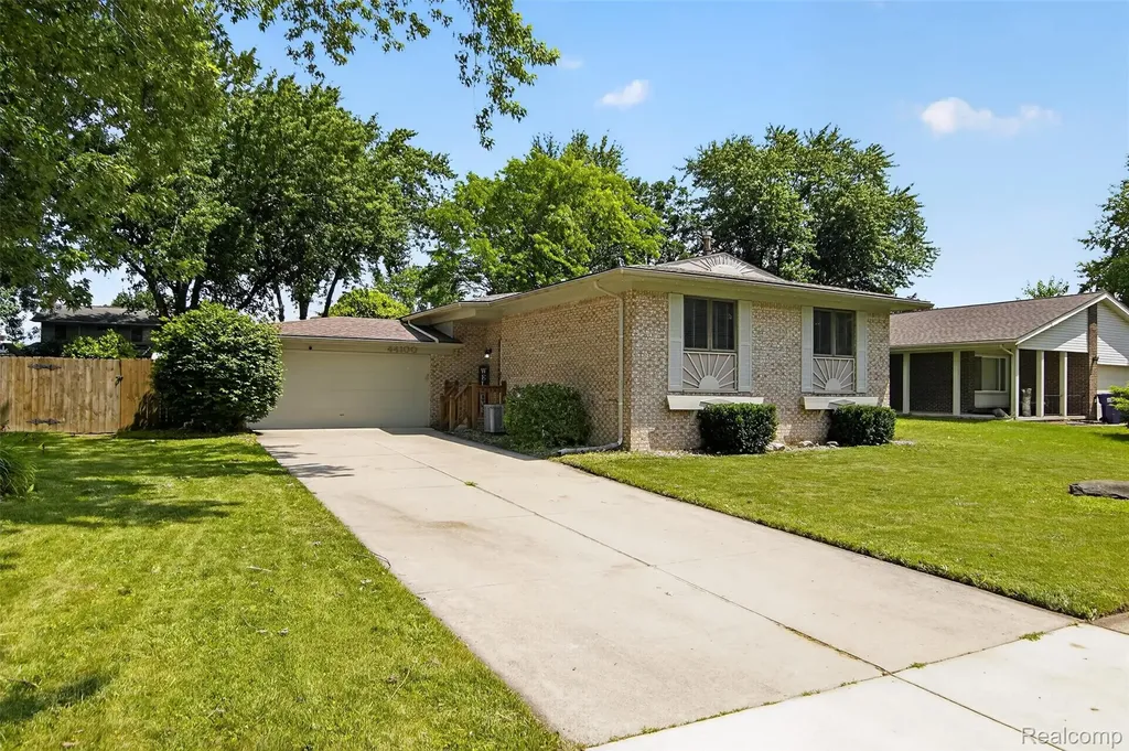 44100 Somerset Square Canton Charter Township MI 48187