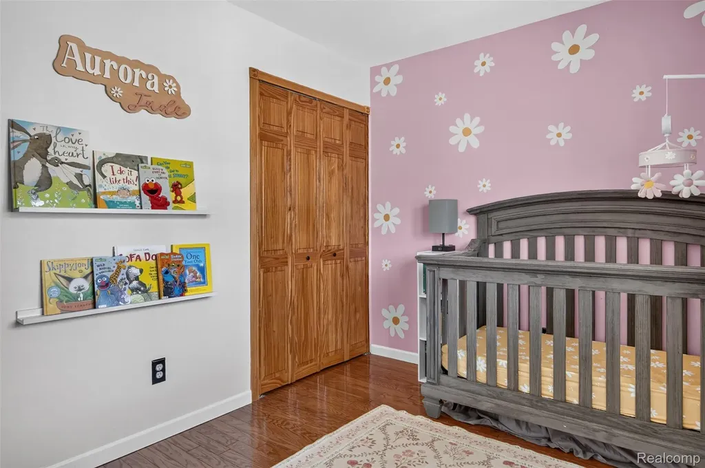 44100 Somerset Square Canton Charter Township MI 48187