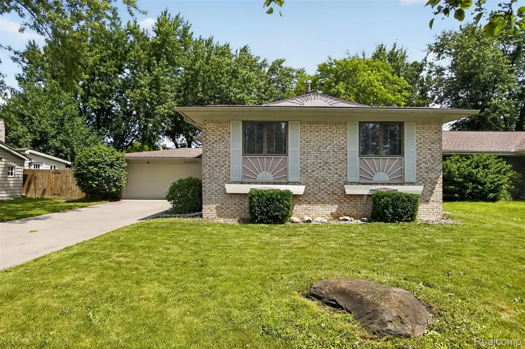 44100 Somerset Square Canton Charter Township MI 48187