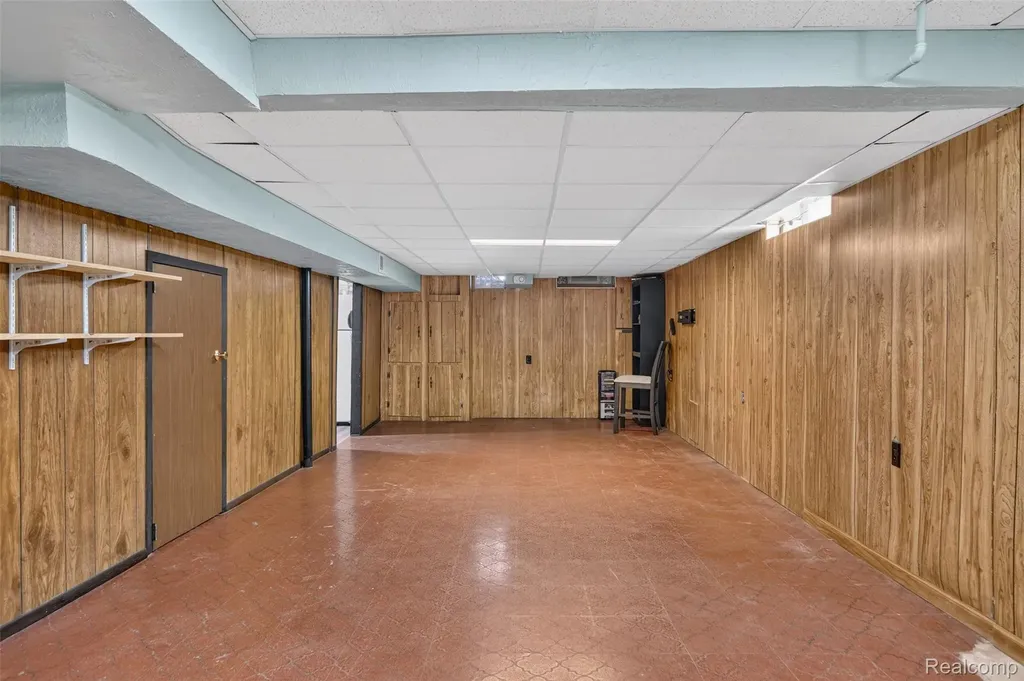 44100 Somerset Square Canton Charter Township MI 48187