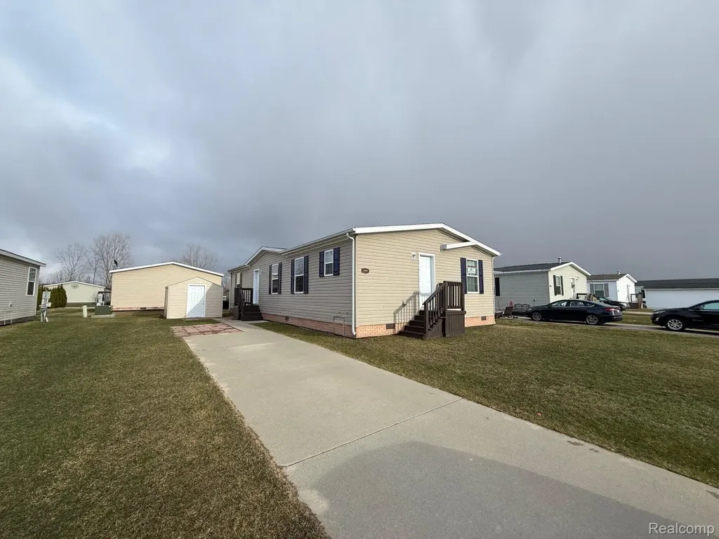 11033 Quail Run Court Green Oak Township MI 48178