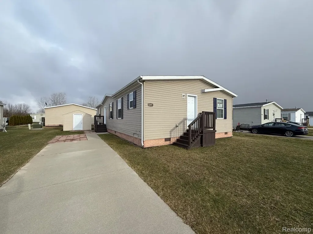 11033 Quail Run Court Green Oak Township MI 48178