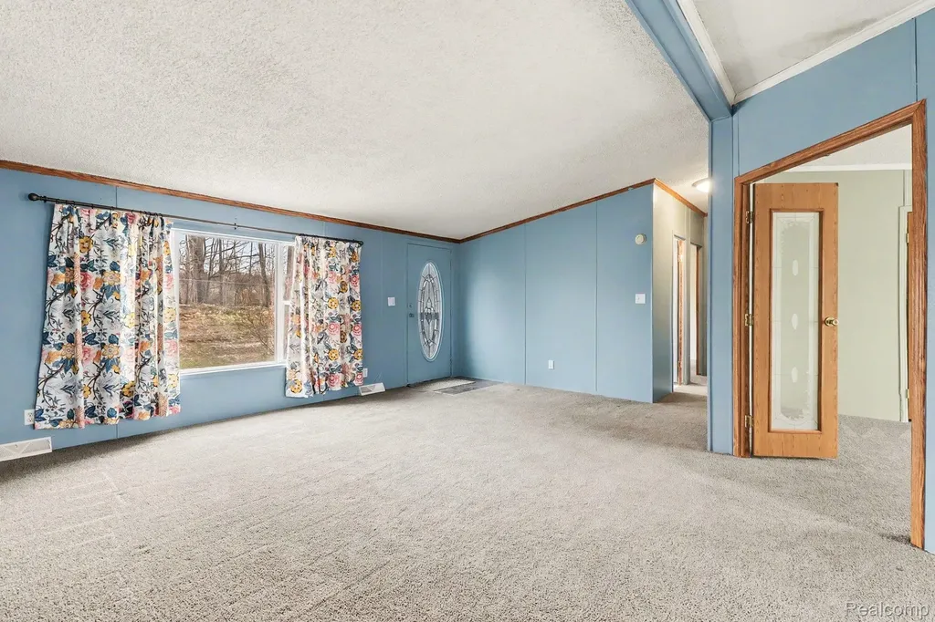 2515 Shakespeare Lane Salem Township MI 48167