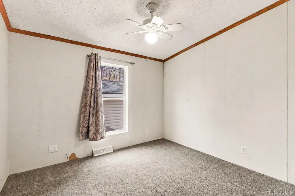 2515 Shakespeare Lane Salem Township MI 48167