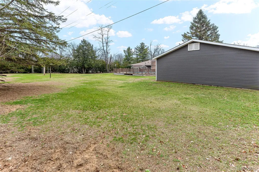45784 Willis Road Sumpter Township MI 48111