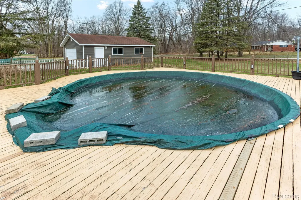 45784 Willis Road Sumpter Township MI 48111