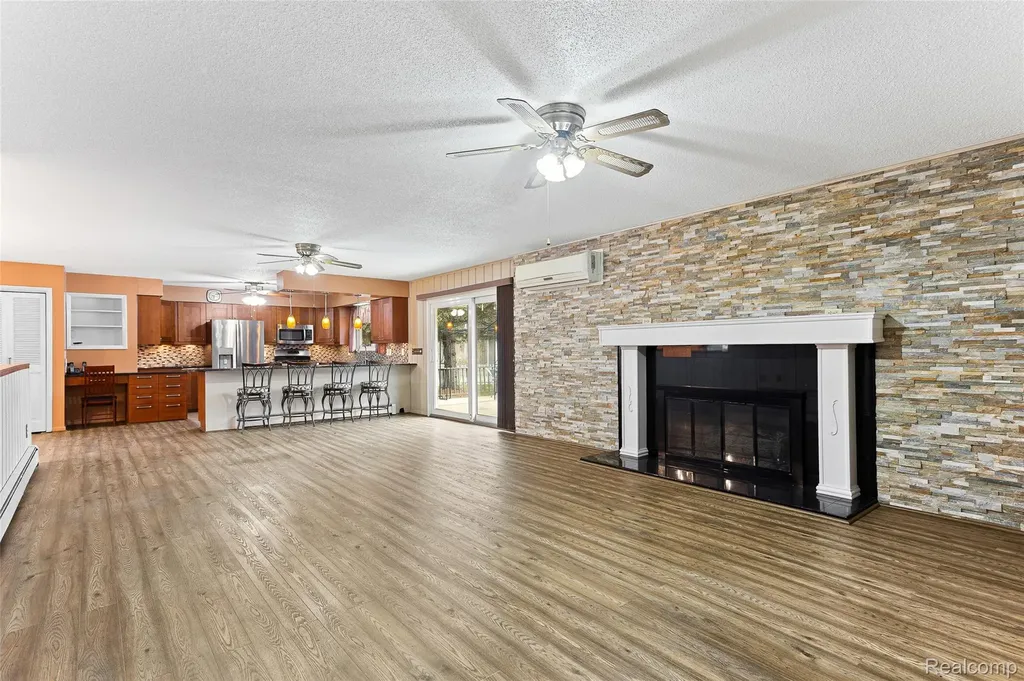 45784 Willis Road Sumpter Township MI 48111
