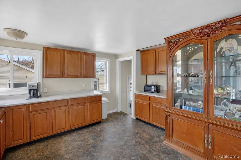 13343 N Fenton Road Fenton Charter Township MI 48430