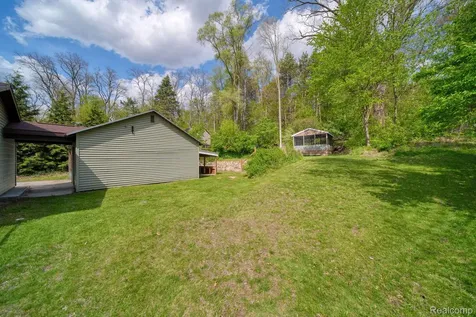 4849 Wolf Lake Road Napoleon Township MI 49240