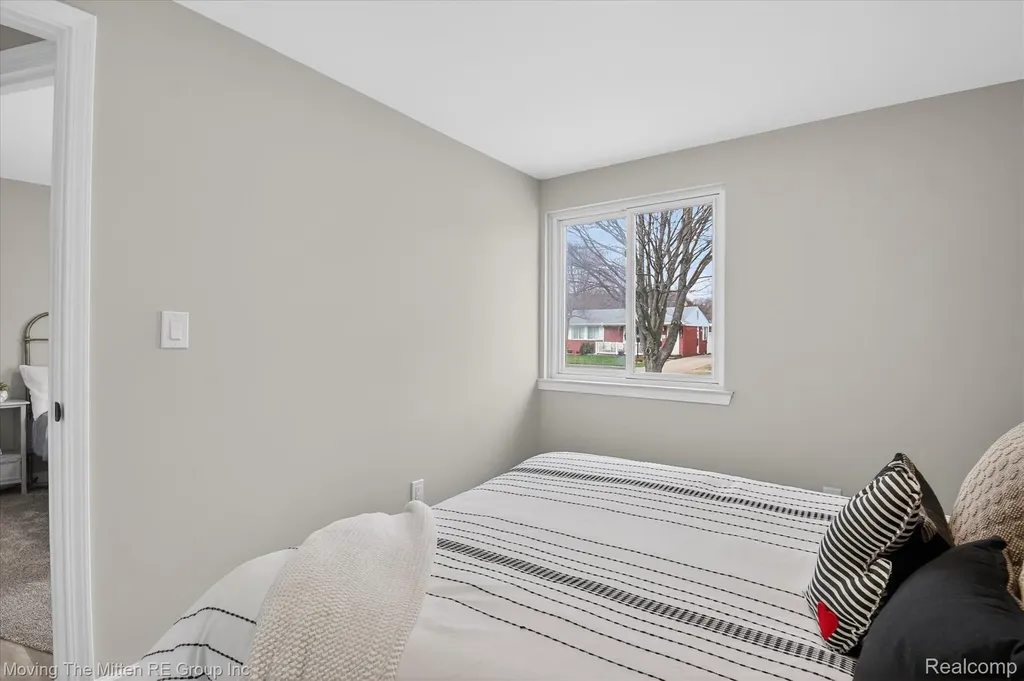 38061 Walnut Street Romulus City MI 48174