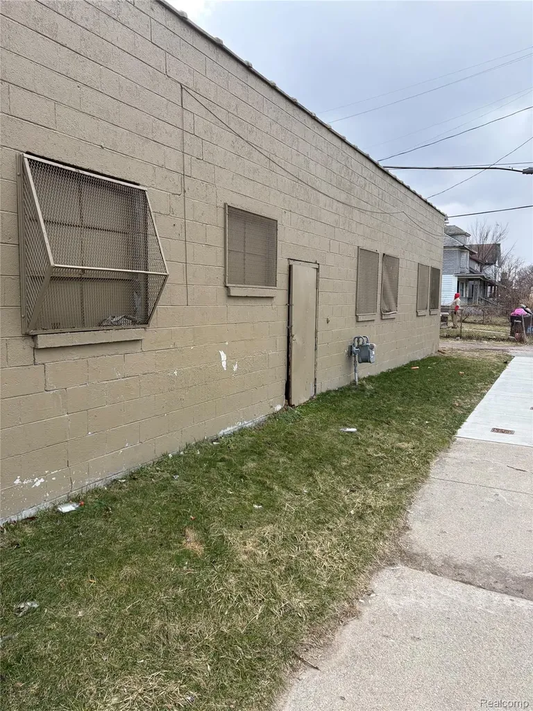 12037 Woodrow Wilson Street Detroit City MI 48206