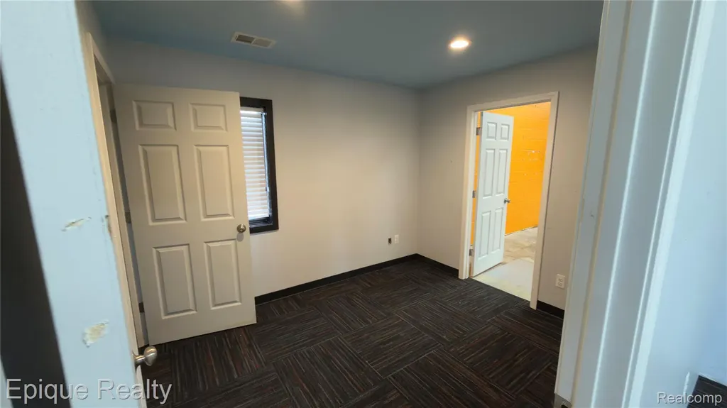 2970 Cherryhill Drive Fort Gratiot Charter Township MI 48059