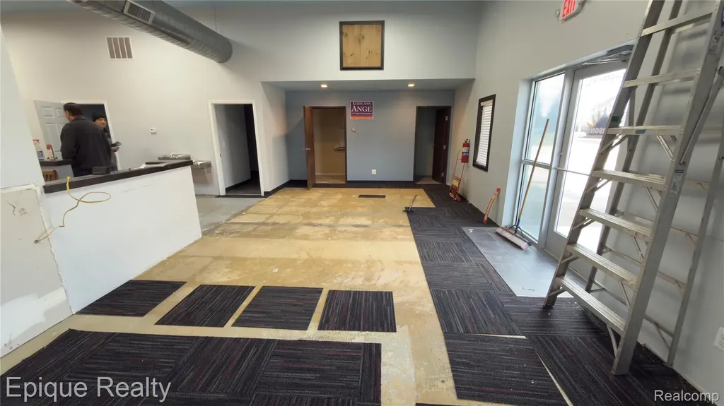 2970 Cherryhill Drive Fort Gratiot Charter Township MI 48059