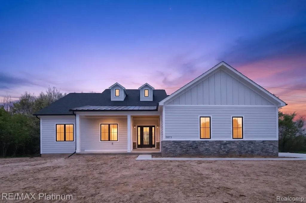 3073 Gecko Trail E Putnam Township MI 48169