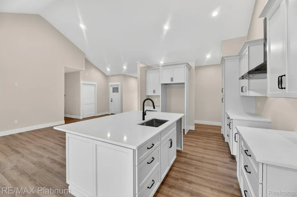 3073 Gecko Trail E Putnam Township MI 48169