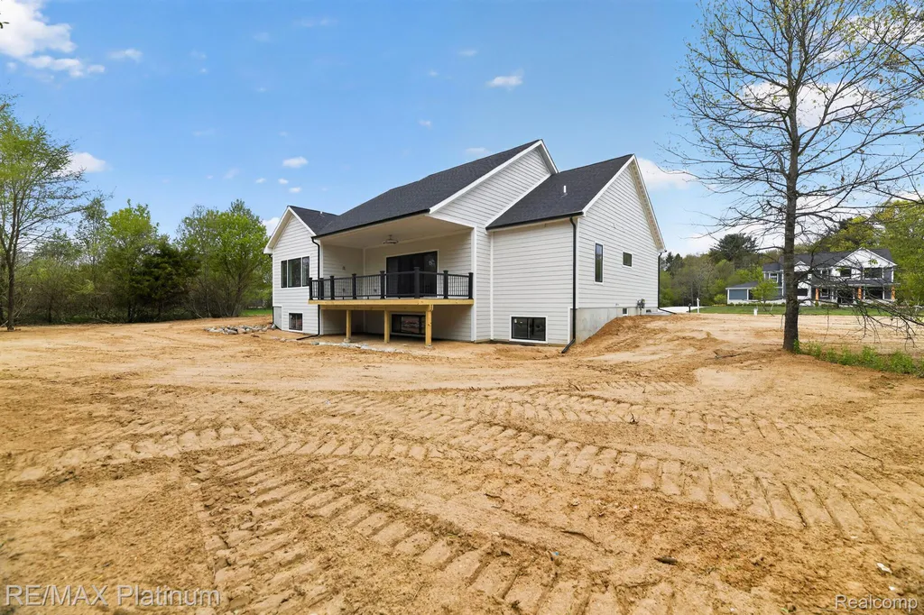 3073 Gecko Trail E Putnam Township MI 48169