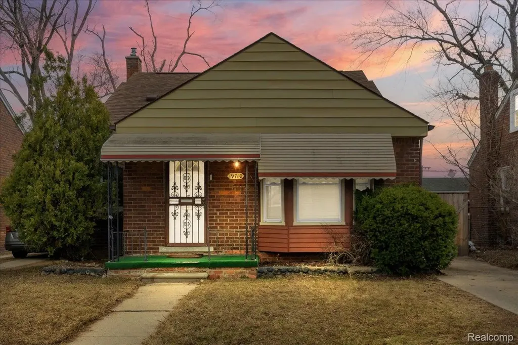 19710 Woodingham Drive Detroit City MI 48221