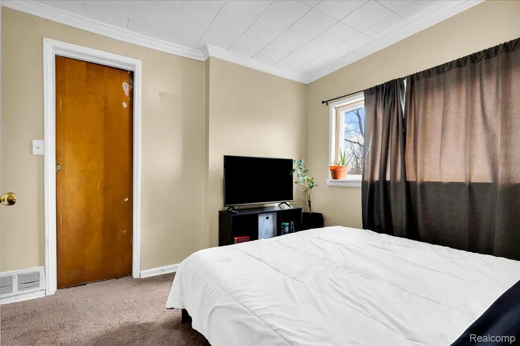 19710 Woodingham Drive Detroit City MI 48221