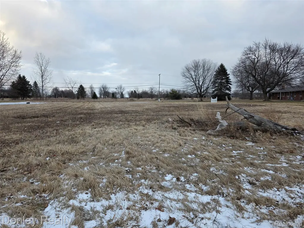 V/l Golf Course Drive Marlette City MI 48453