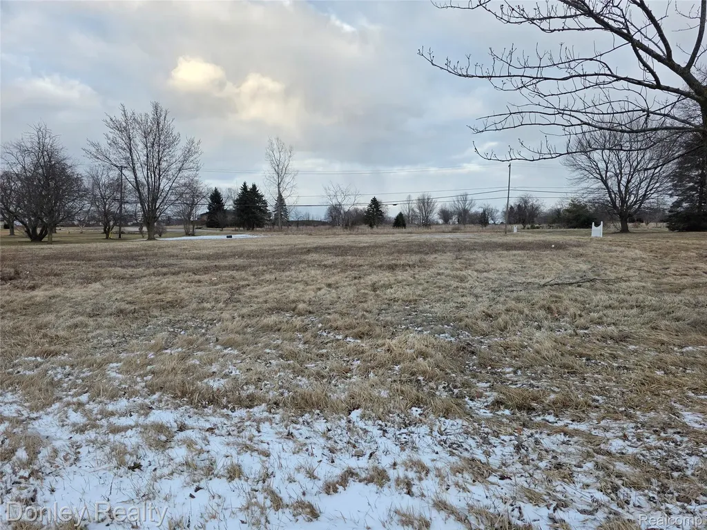 V/l Golf Course Drive Marlette City MI 48453