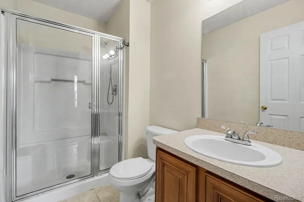 20006 Hidden Oaks Drive Brownstown Charter Township MI 48183