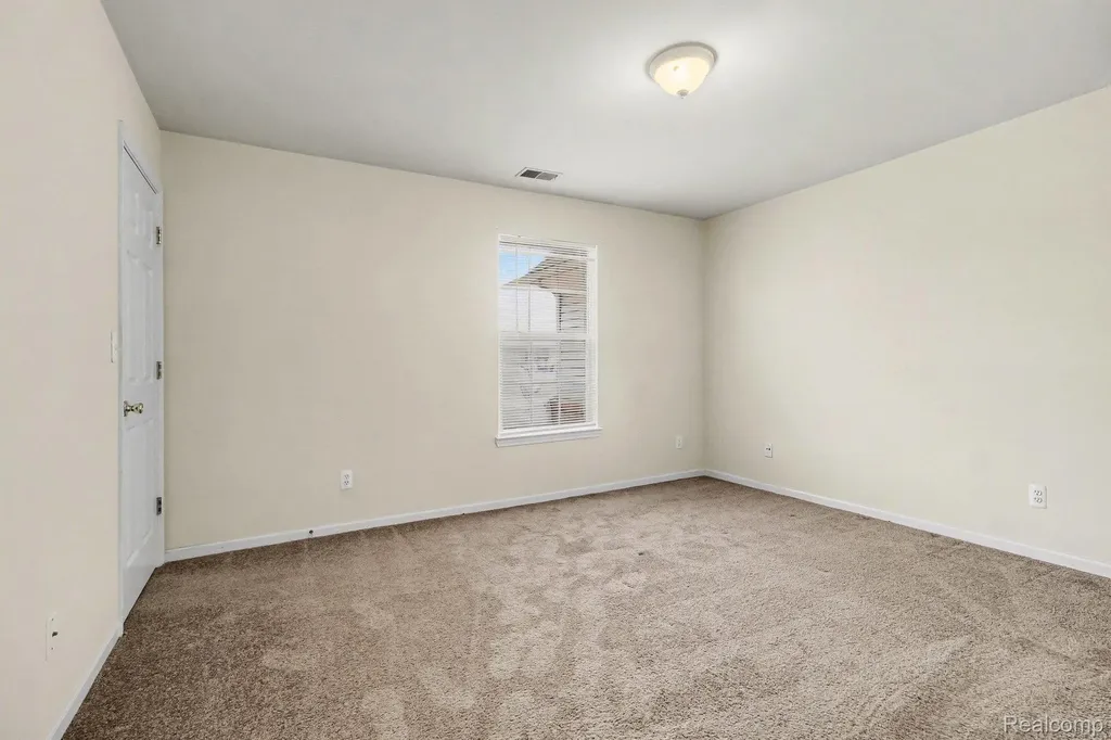 20006 Hidden Oaks Drive Brownstown Charter Township MI 48183