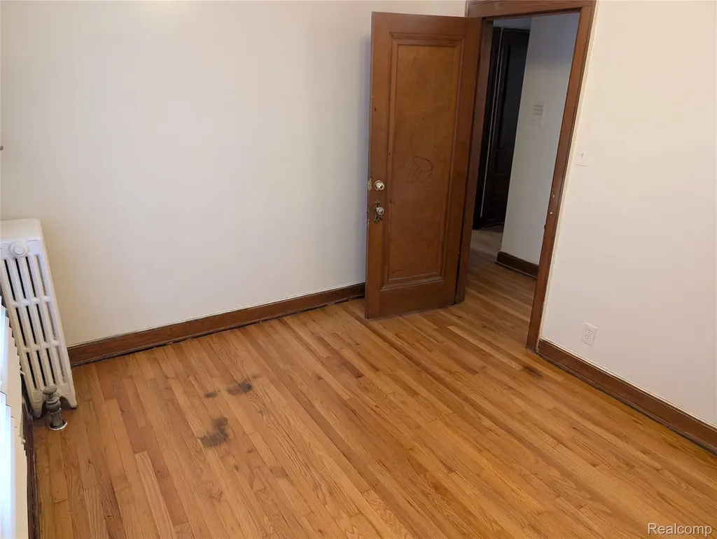 17151 Albion Street Detroit City MI 48234