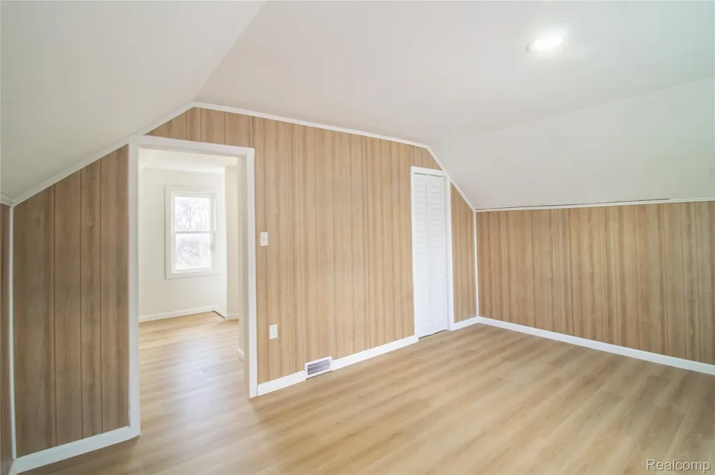 12019 Longacre Street Detroit City MI 48227