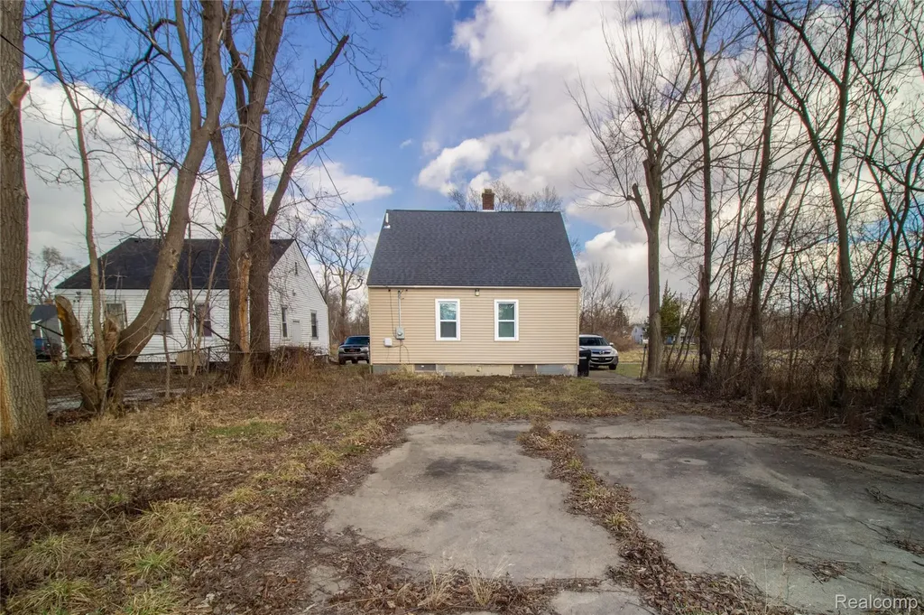 12019 Longacre Street Detroit City MI 48227