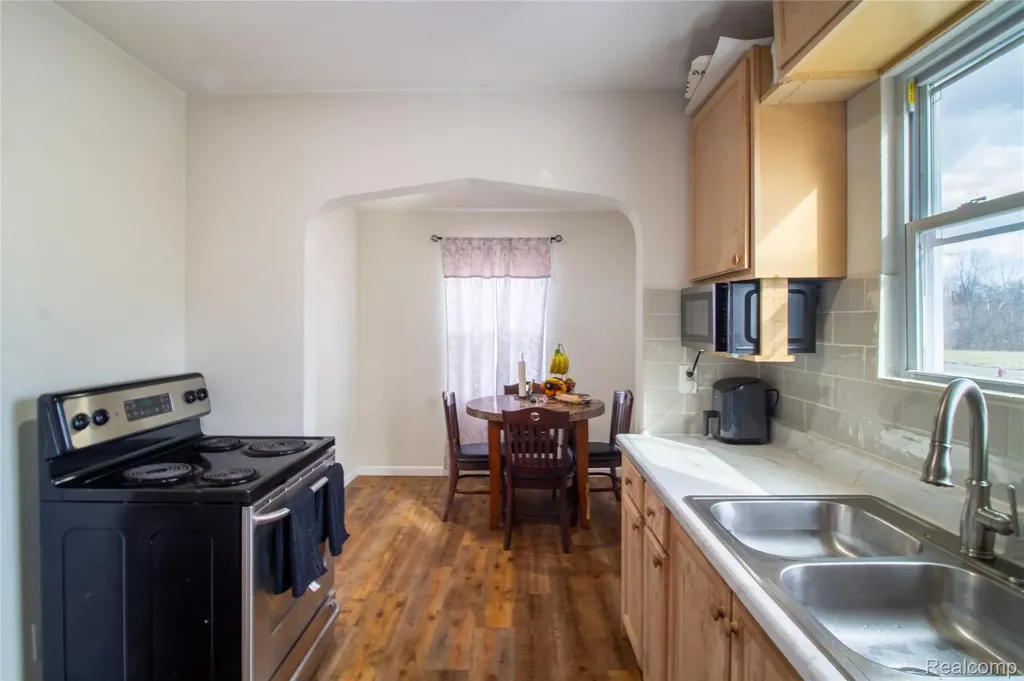 12019 Longacre Street Detroit City MI 48227