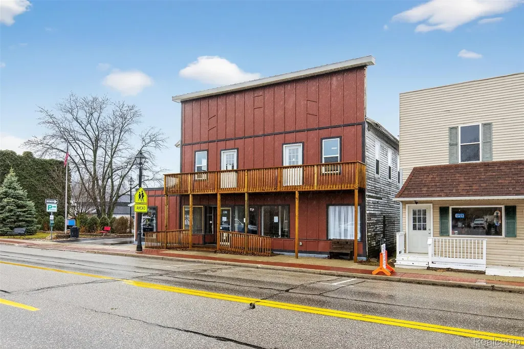 8516 State Road Millington Village MI 48746