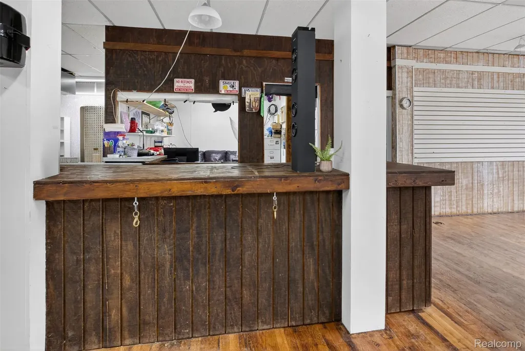 8516 State Road Millington Village MI 48746