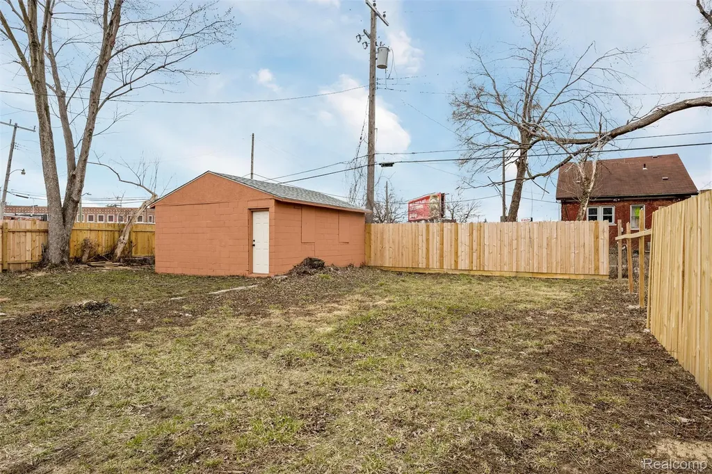12617 Filbert Street Detroit City MI 48205