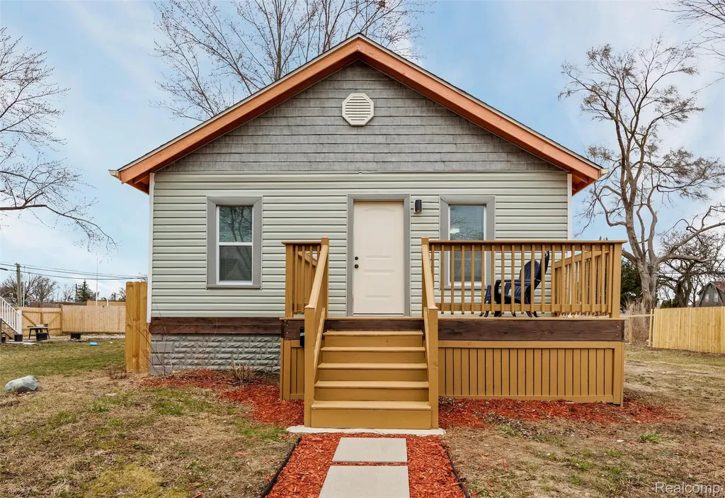 12617 Filbert Street Detroit City MI 48205