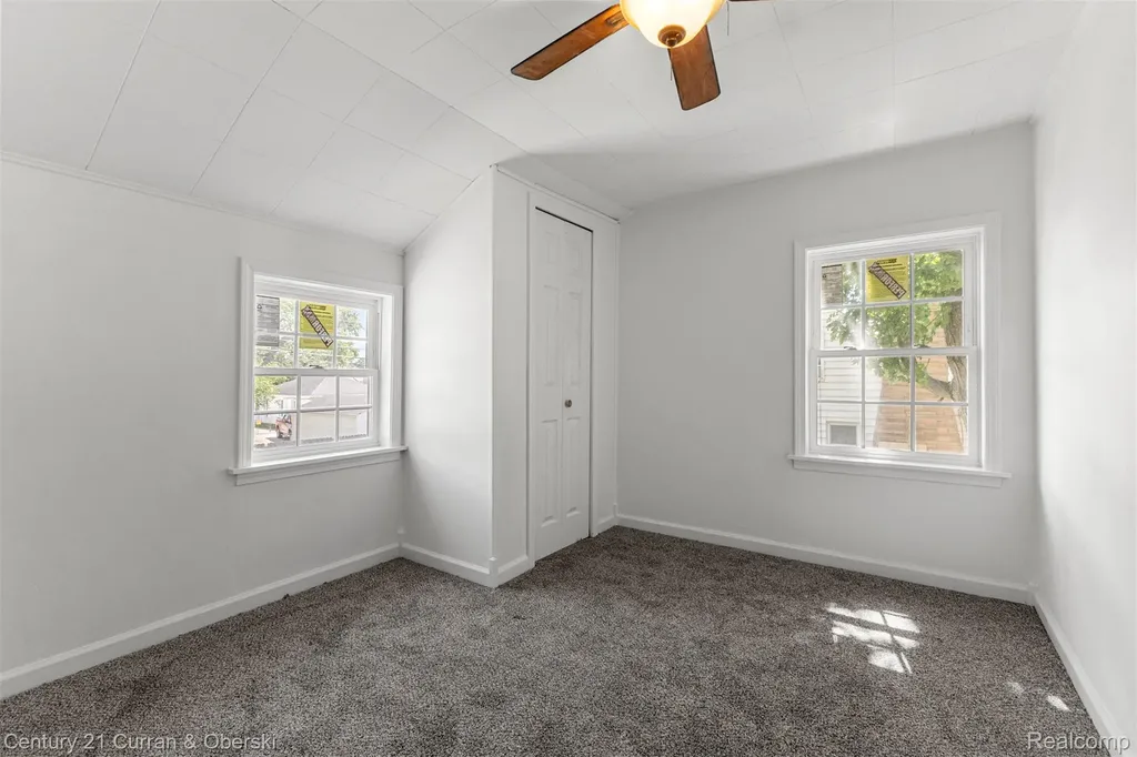 13367 Fordline Street Southgate City MI 48195