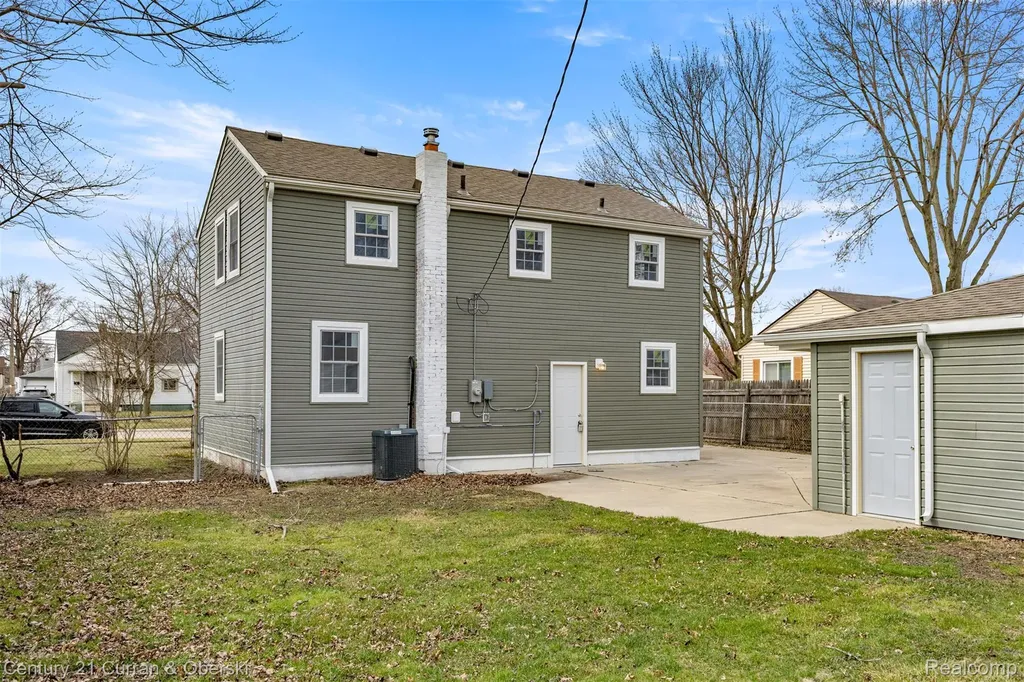 13367 Fordline Street Southgate City MI 48195