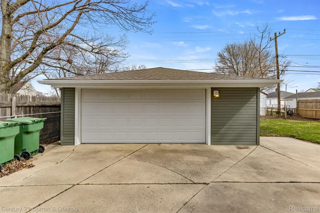 13367 Fordline Street Southgate City MI 48195